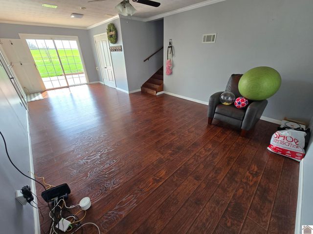 1308 DOGWOOD DR, Mayfield, KY 42066