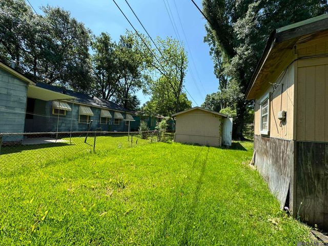 1974 Rhodes Ave, Baton Rouge, LA 70802