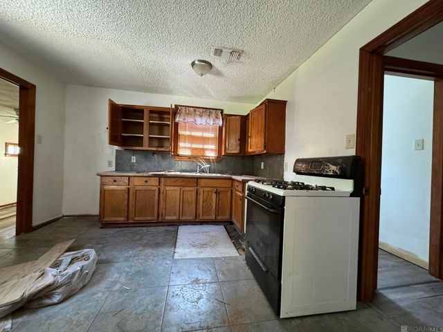 1974 Rhodes Ave, Baton Rouge, LA 70802