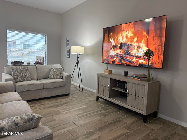 13841 Paseo Central Avenue, Horizon City, TX 79928