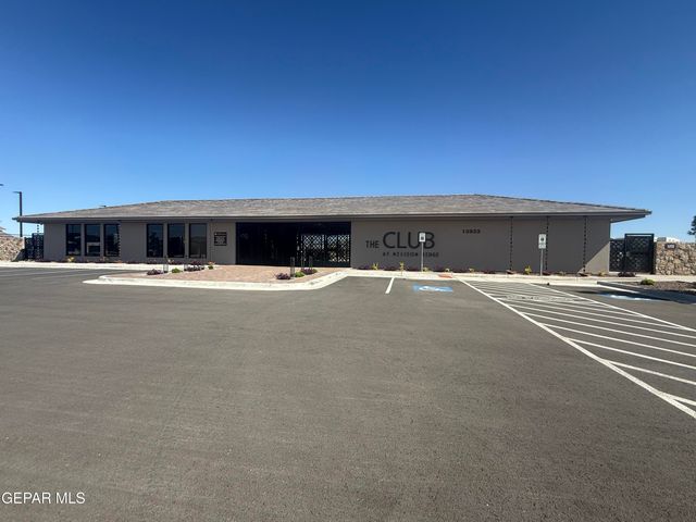 13841 Paseo Central Avenue, Horizon City, TX 79928