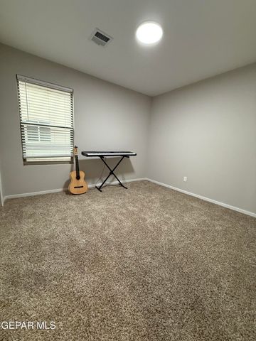 13841 Paseo Central Avenue, Horizon City, TX 79928
