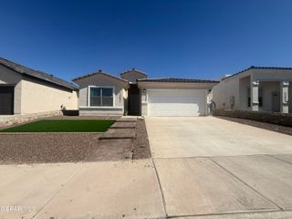 13841 Paseo Central Avenue, Horizon City, TX 79928