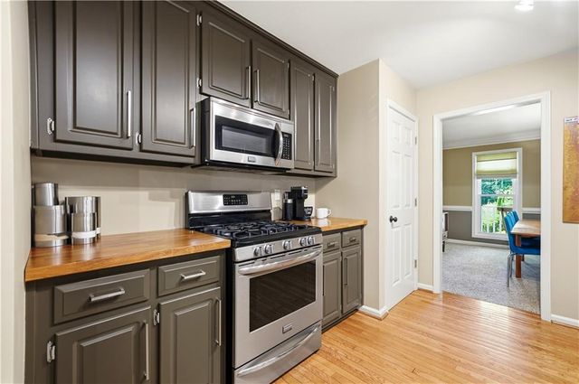 271 Orchard Drive, Canton, GA 30115