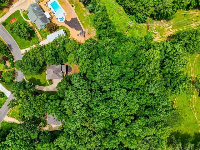 271 Orchard Drive, Canton, GA 30115