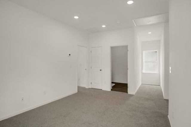 205 Summerlin Dr, Gallatin, TN 37066