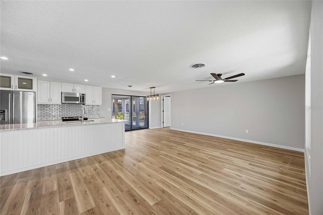 386 CABANA ROAD, Venice, FL 34293