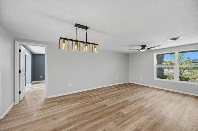 386 CABANA ROAD, Venice, FL 34293