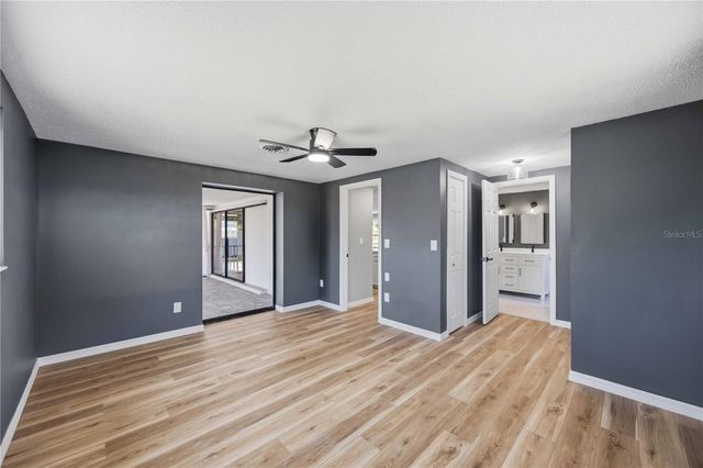 386 CABANA ROAD, Venice, FL 34293