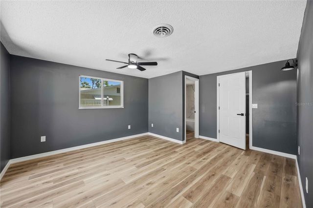 386 CABANA ROAD, Venice, FL 34293