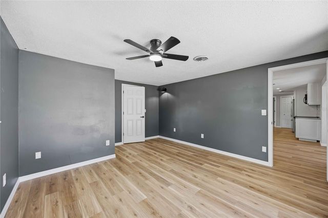 386 CABANA ROAD, Venice, FL 34293