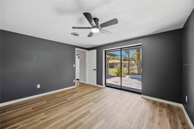 386 CABANA ROAD, Venice, FL 34293