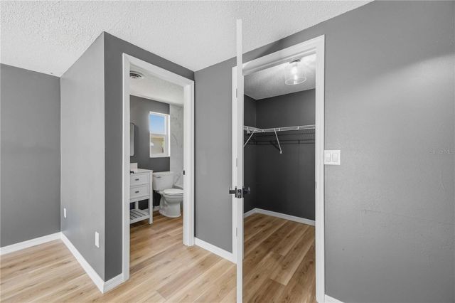 386 CABANA ROAD, Venice, FL 34293