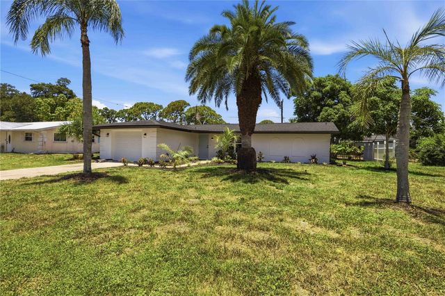 386 CABANA ROAD, Venice, FL 34293