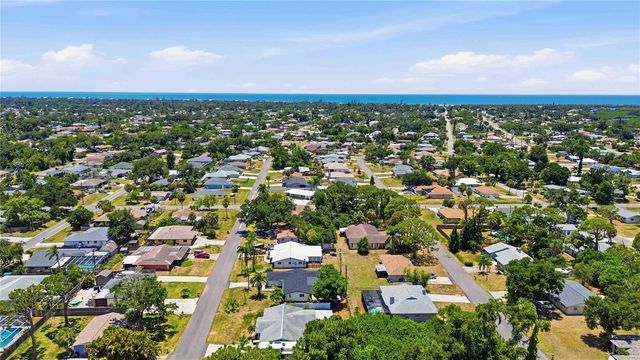386 CABANA ROAD, Venice, FL 34293