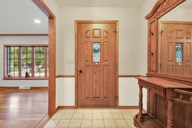 592 Ashbury DRIVE, Fond Du Lac, WI 54935