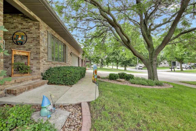592 Ashbury DRIVE, Fond Du Lac, WI 54935