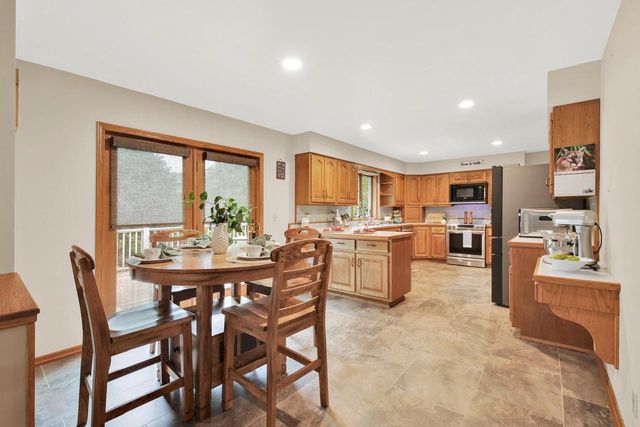 592 Ashbury DRIVE, Fond Du Lac, WI 54935