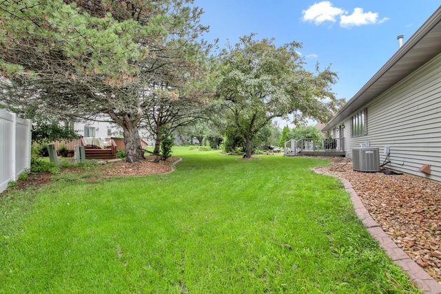 592 Ashbury DRIVE, Fond Du Lac, WI 54935