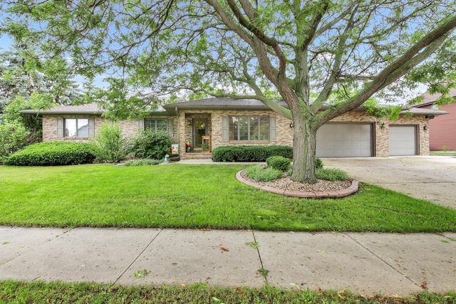 592 Ashbury DRIVE, Fond Du Lac, WI 54935