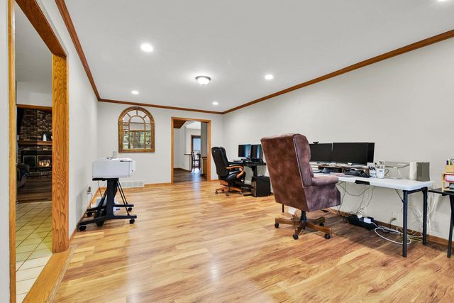 592 Ashbury DRIVE, Fond Du Lac, WI 54935