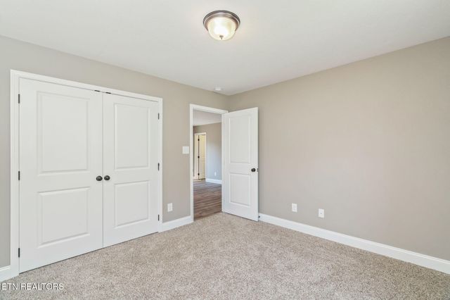8009 Poplar Grove Lane, Powell, TN 37849