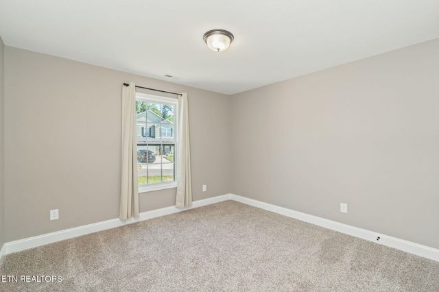 8009 Poplar Grove Lane, Powell, TN 37849