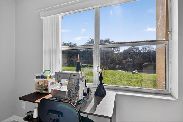 9281 Sunrise Lakes Boulevard 107, Sunrise, FL 33322