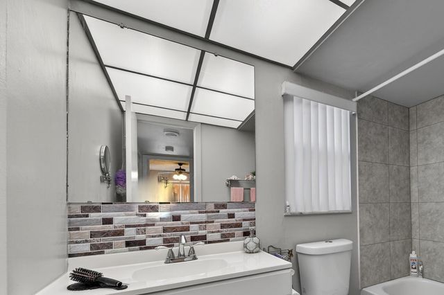 9281 Sunrise Lakes Boulevard 107, Sunrise, FL 33322