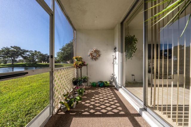 9281 Sunrise Lakes Boulevard 107, Sunrise, FL 33322
