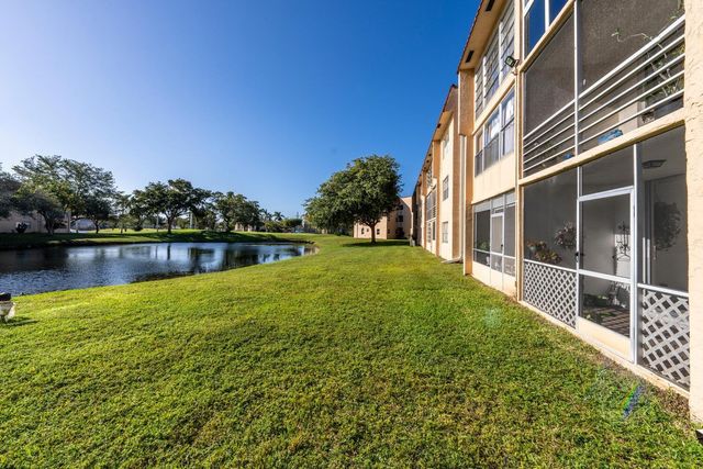 9281 Sunrise Lakes Boulevard 107, Sunrise, FL 33322