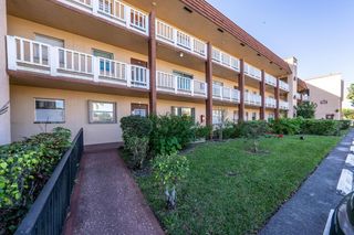 9281 Sunrise Lakes Boulevard 107, Sunrise, FL 33322