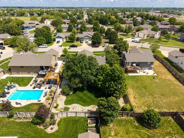 13901 W Ponderosa, Wichita, KS 67235