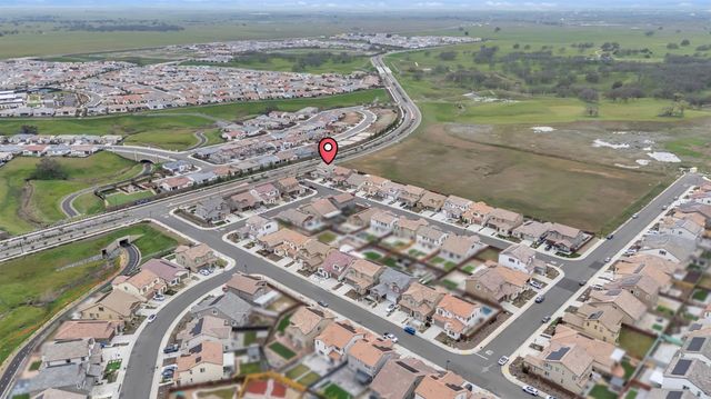 3447 Equinox Dr, Folsom, CA 95630