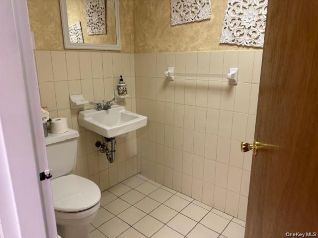 1000 Atlantic Avenue, Baldwin, NY 11510