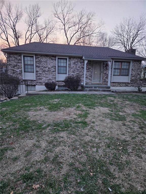 1401 Kingston Road, Blue Springs, MO 64015