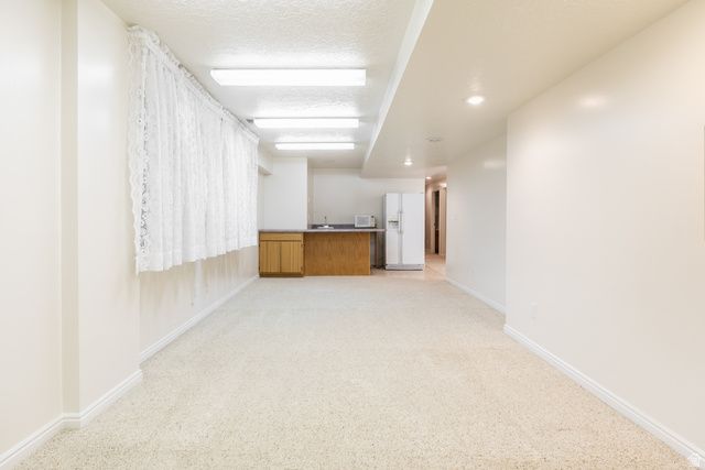 2374 E SUMMERSPRING LN, Salt Lake City, UT 84124
