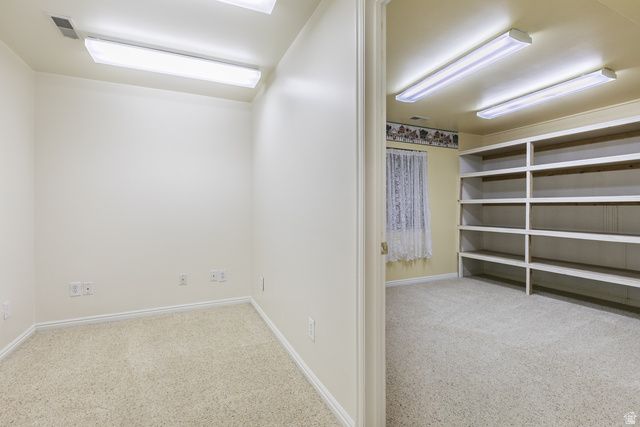 2374 E SUMMERSPRING LN, Salt Lake City, UT 84124