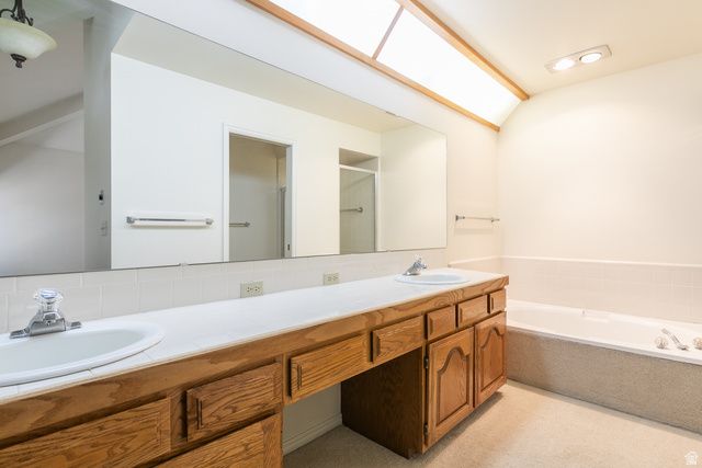 2374 E SUMMERSPRING LN, Salt Lake City, UT 84124