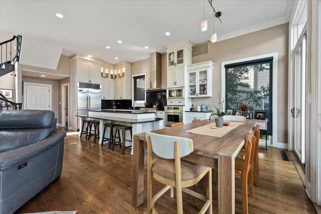 4691 Mapleview Avenue, West Bloomfield Twp, MI 48324