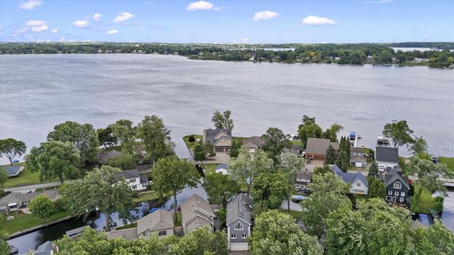 4691 Mapleview Avenue, West Bloomfield Twp, MI 48324