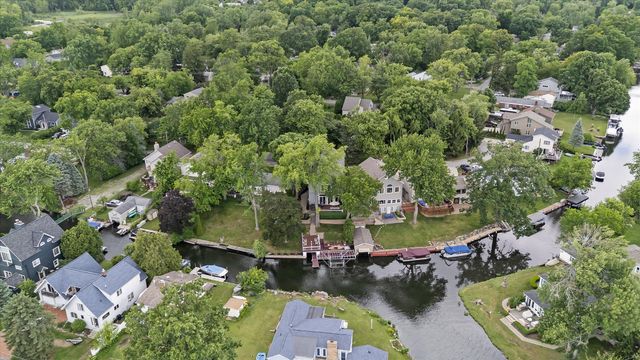 4691 Mapleview Avenue, West Bloomfield Twp, MI 48324