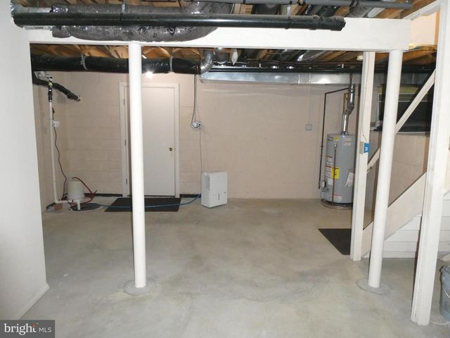 13 BIRCH AVE, Hammonton, NJ 08037