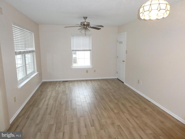 13 BIRCH AVE, Hammonton, NJ 08037