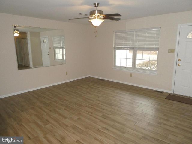 13 BIRCH AVE, Hammonton, NJ 08037