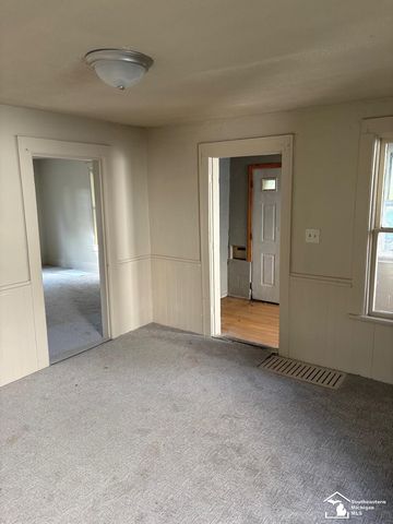 1017 humphrey Street, Monroe, MI 48161