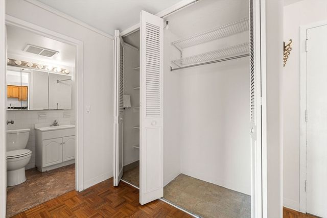 1025 Hancock St 4A, Quincy, MA 02169