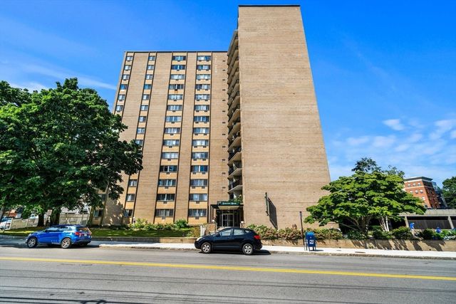 1025 Hancock St 4A, Quincy, MA 02169