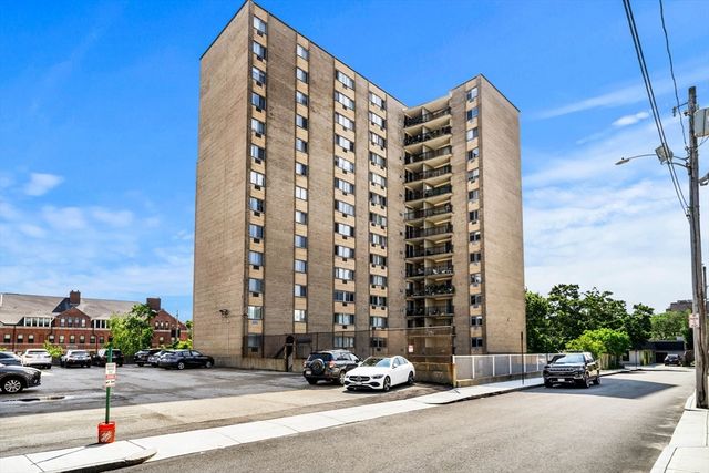 1025 Hancock St 4A, Quincy, MA 02169