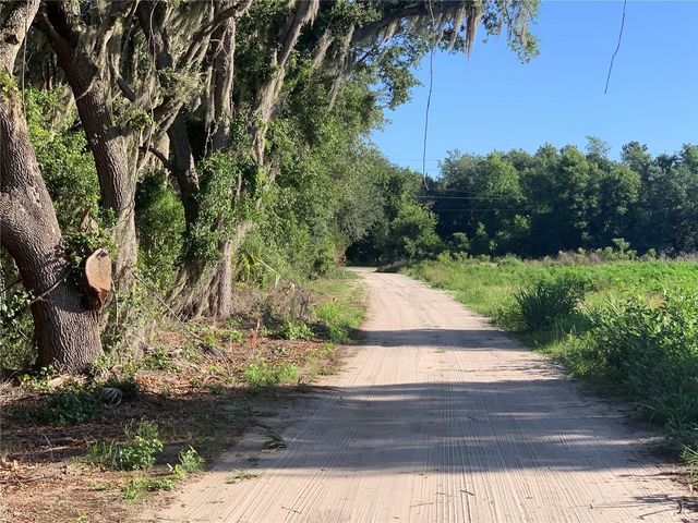 27551 JACKSON COURT, Okahumpka, FL 34762